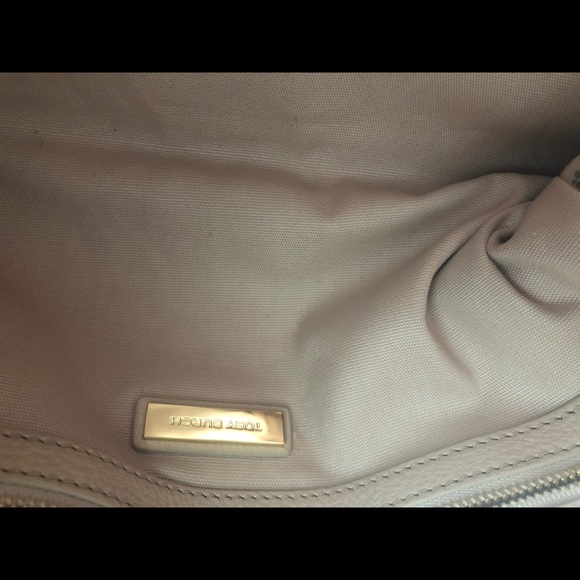 Tory Burch bag in nude pink - Picture 6 of 8